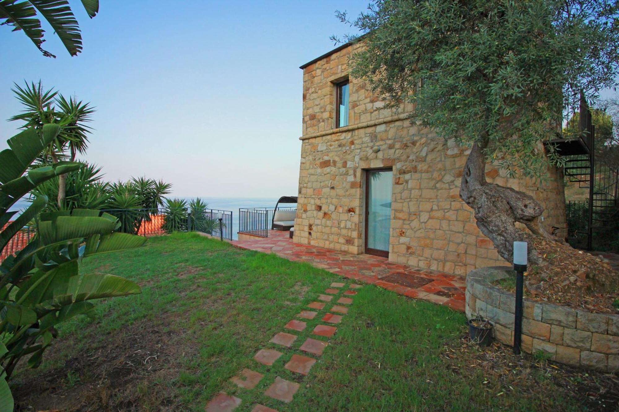 La Torre Di Magara By Wonderful Italy Apartment Cefalu Exterior photo